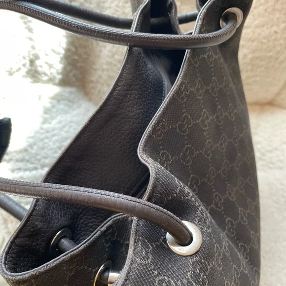 Gucci tote bag
